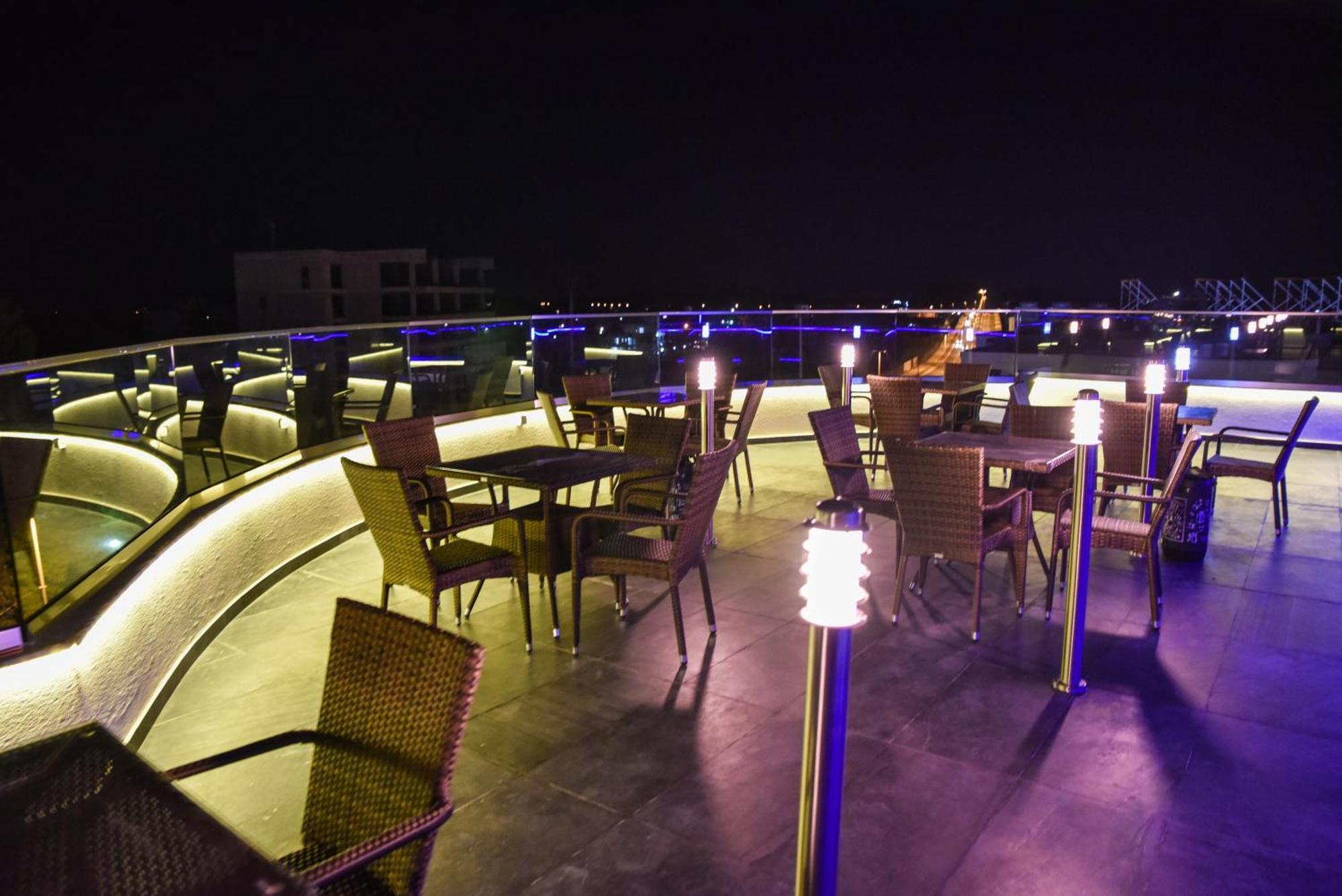 Hotel Evropa Ulcinj Eksteriør bilde