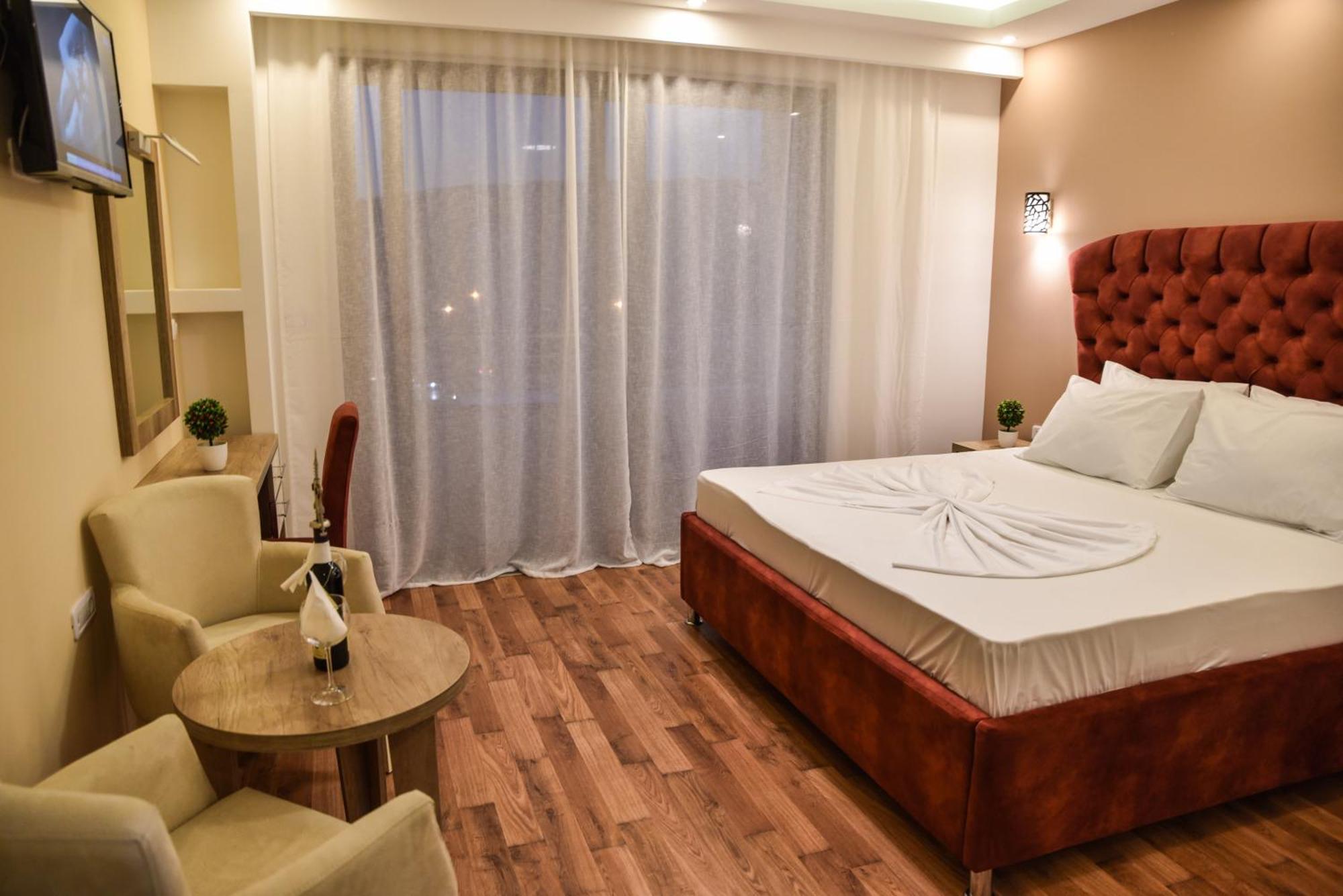 Hotel Evropa Ulcinj Eksteriør bilde