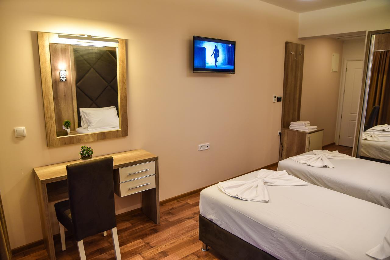Hotel Evropa Ulcinj Eksteriør bilde